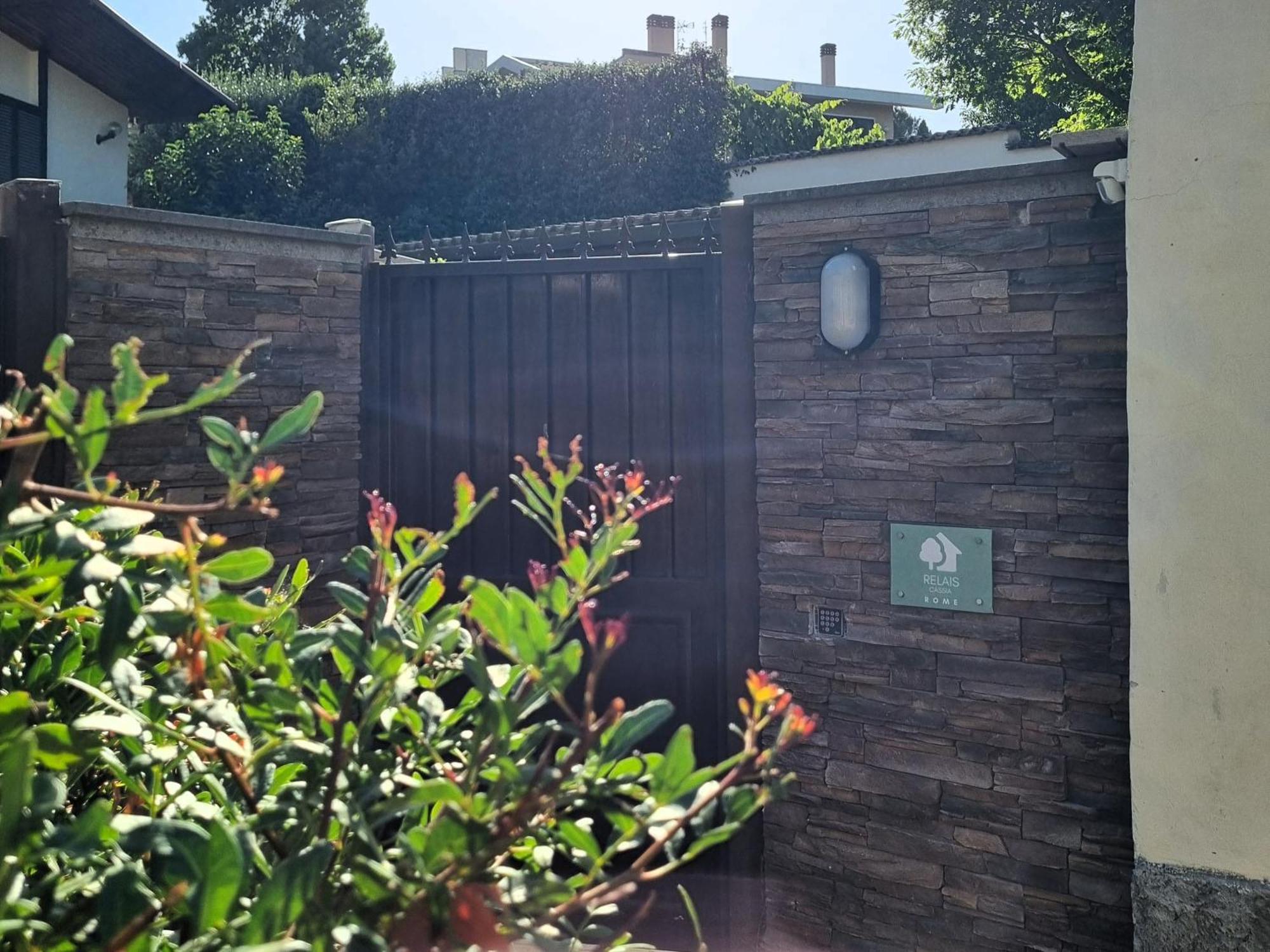 فيلا Relais Cassia Rome - Parking, Wi-Fi & Barbecue المظهر الخارجي الصورة